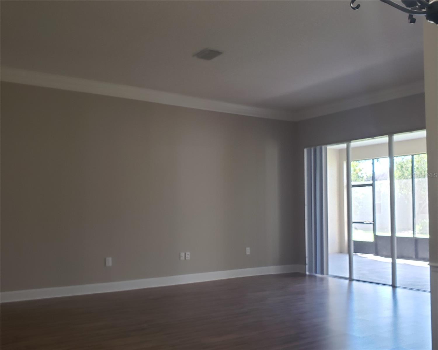 25638 Ferdinand Ct Property Photo 21