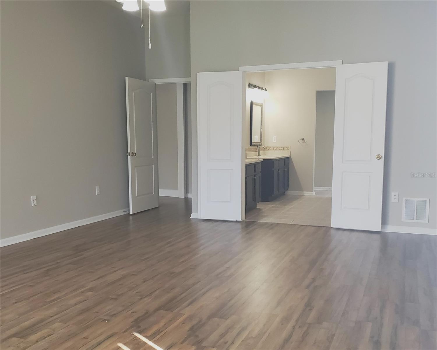 25638 Ferdinand Ct Property Photo 24