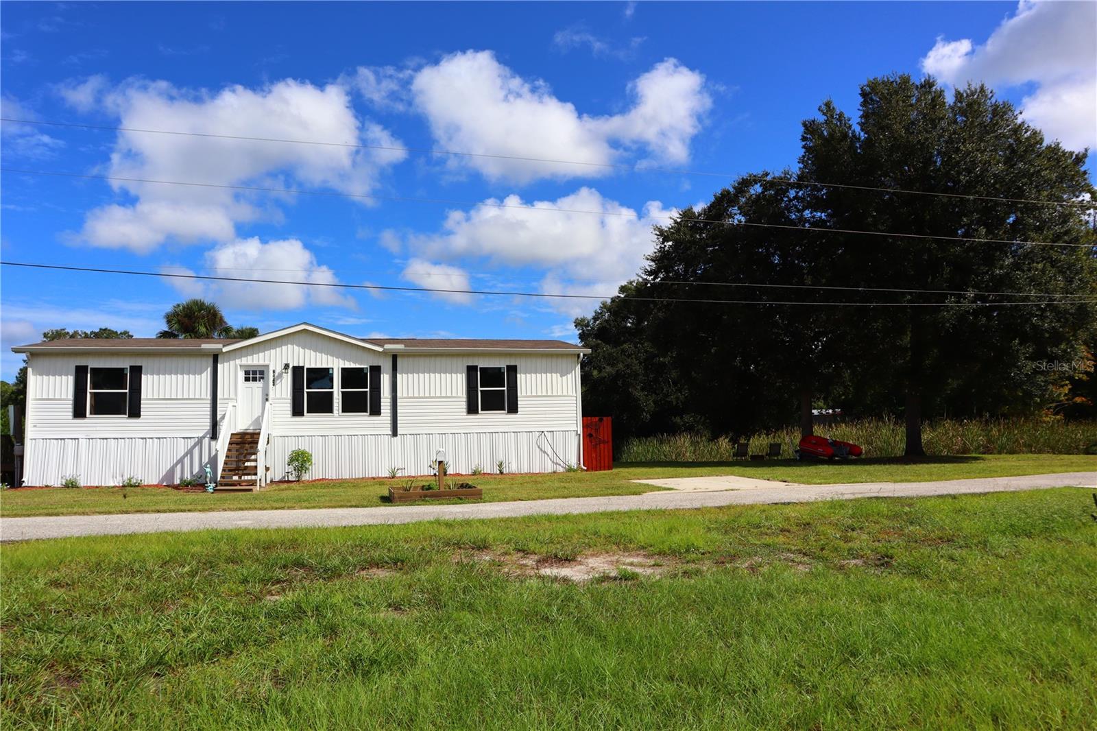 6443 Finance Ave Property Photo 2
