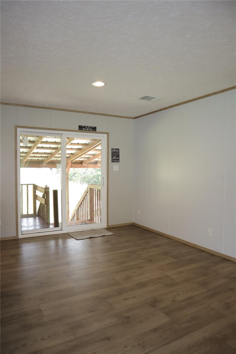 6443 Finance Ave Property Photo 24