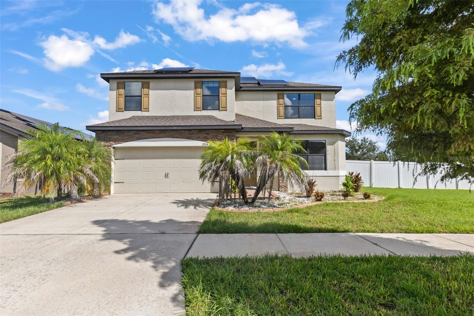 11924 WINTERSET COVE DR