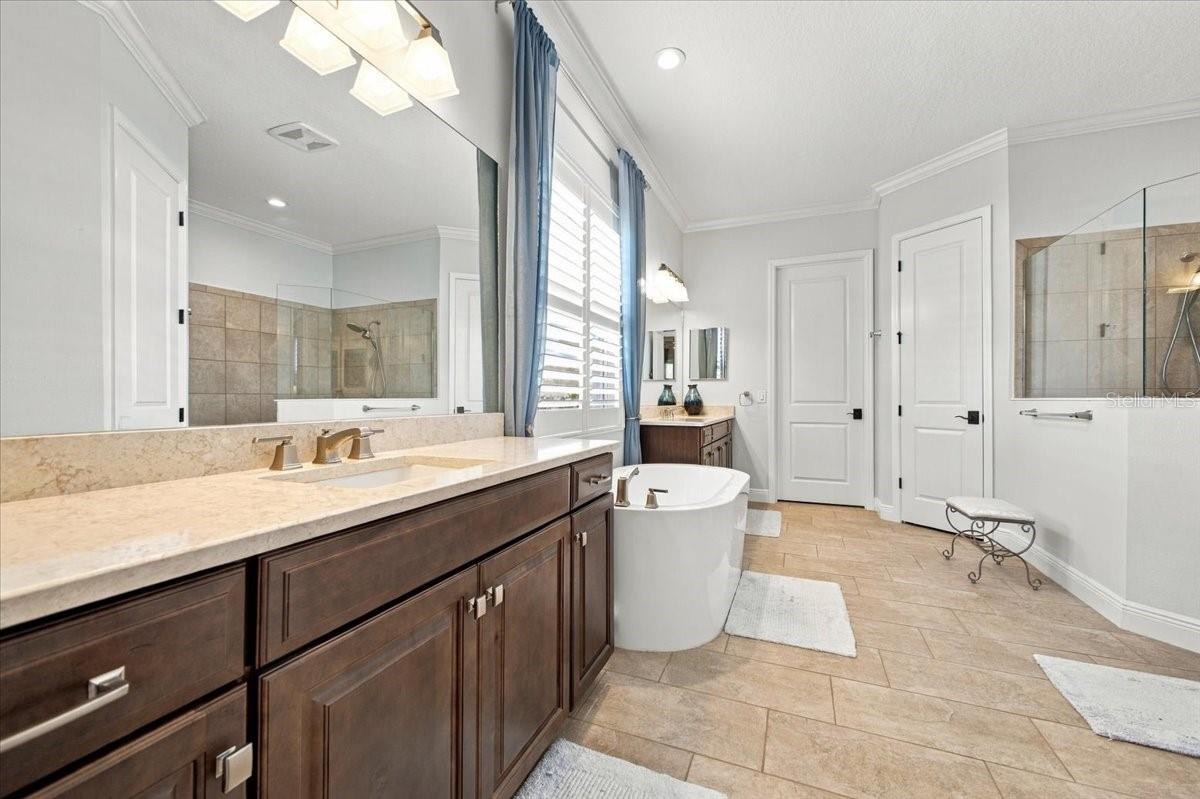 14245 Skipping Stone Loop Property Photo 23