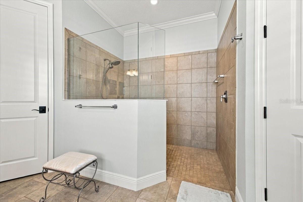 14245 Skipping Stone Loop Property Photo 27