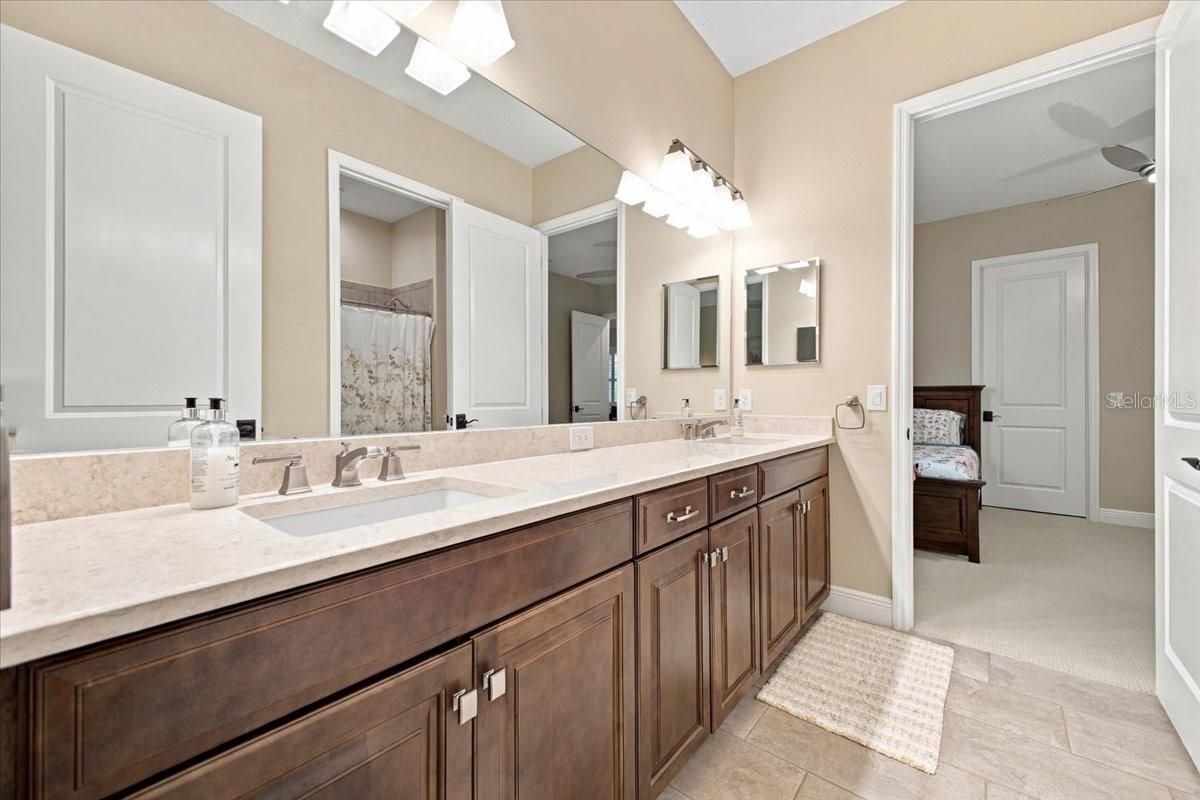 14245 Skipping Stone Loop Property Photo 33