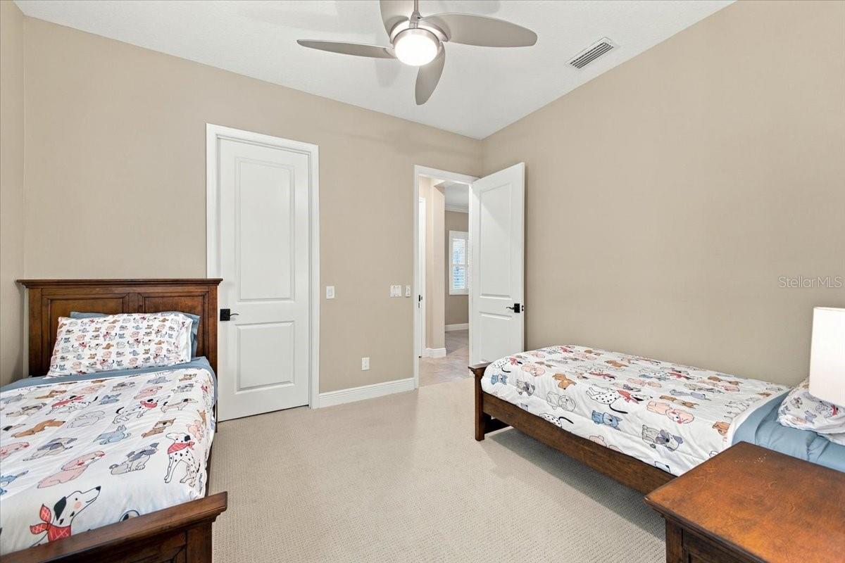 14245 Skipping Stone Loop Property Photo 36