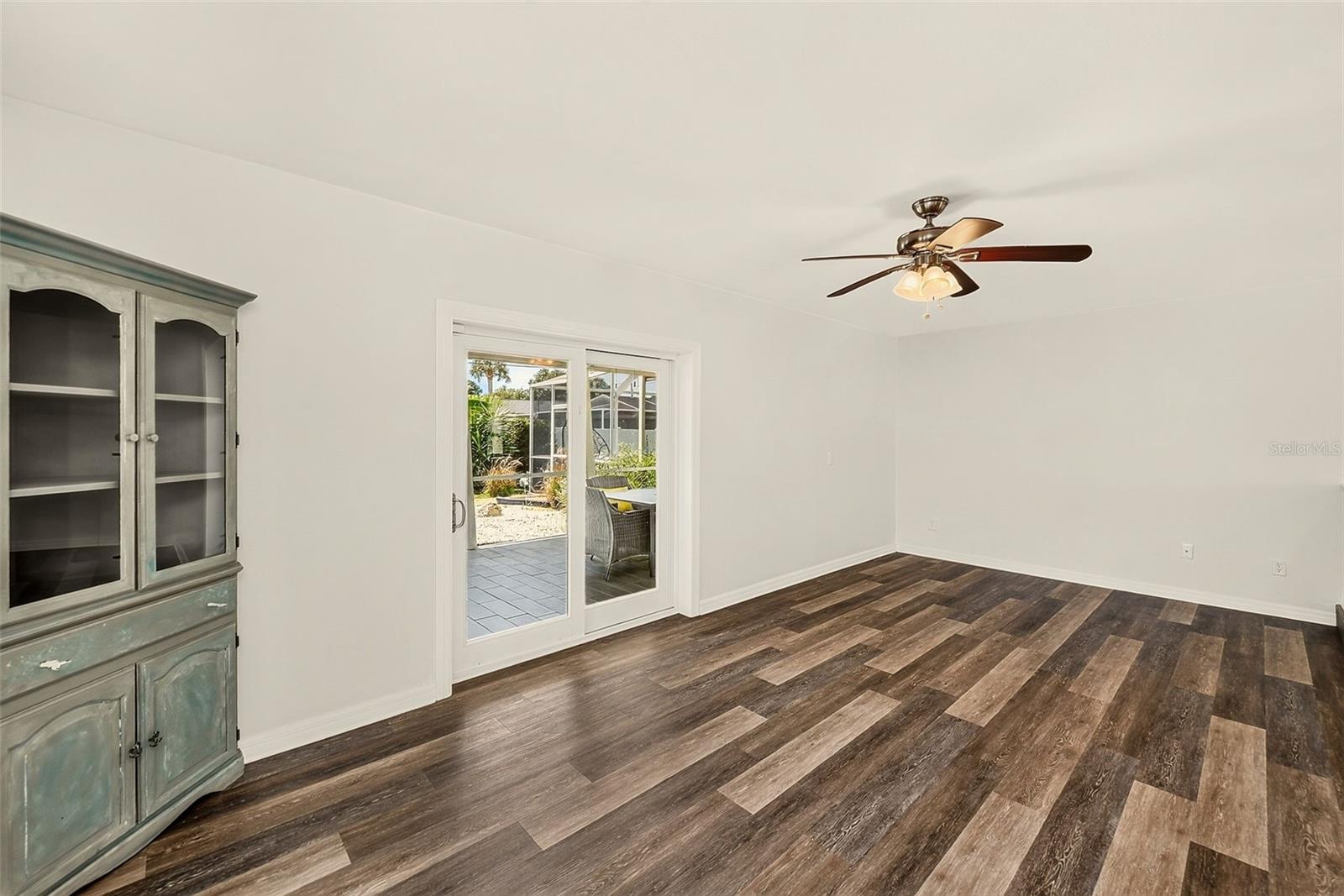 809 Jacaranda Dr Property Photo 18