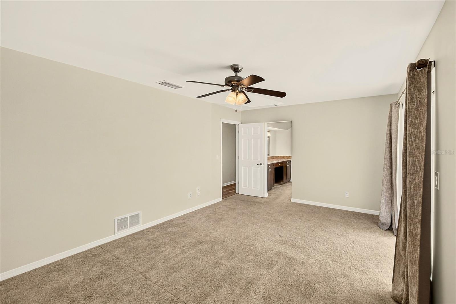 809 Jacaranda Dr Property Photo 32