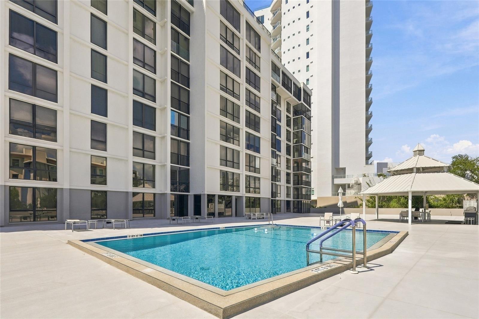 707 S Gulfstream Ave #1006 Property Photo 11