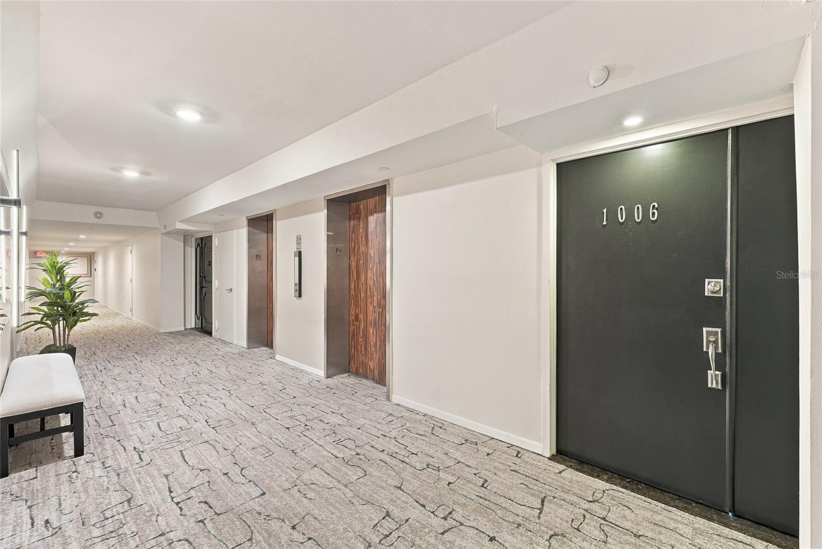 707 S Gulfstream Ave #1006 Property Photo 18
