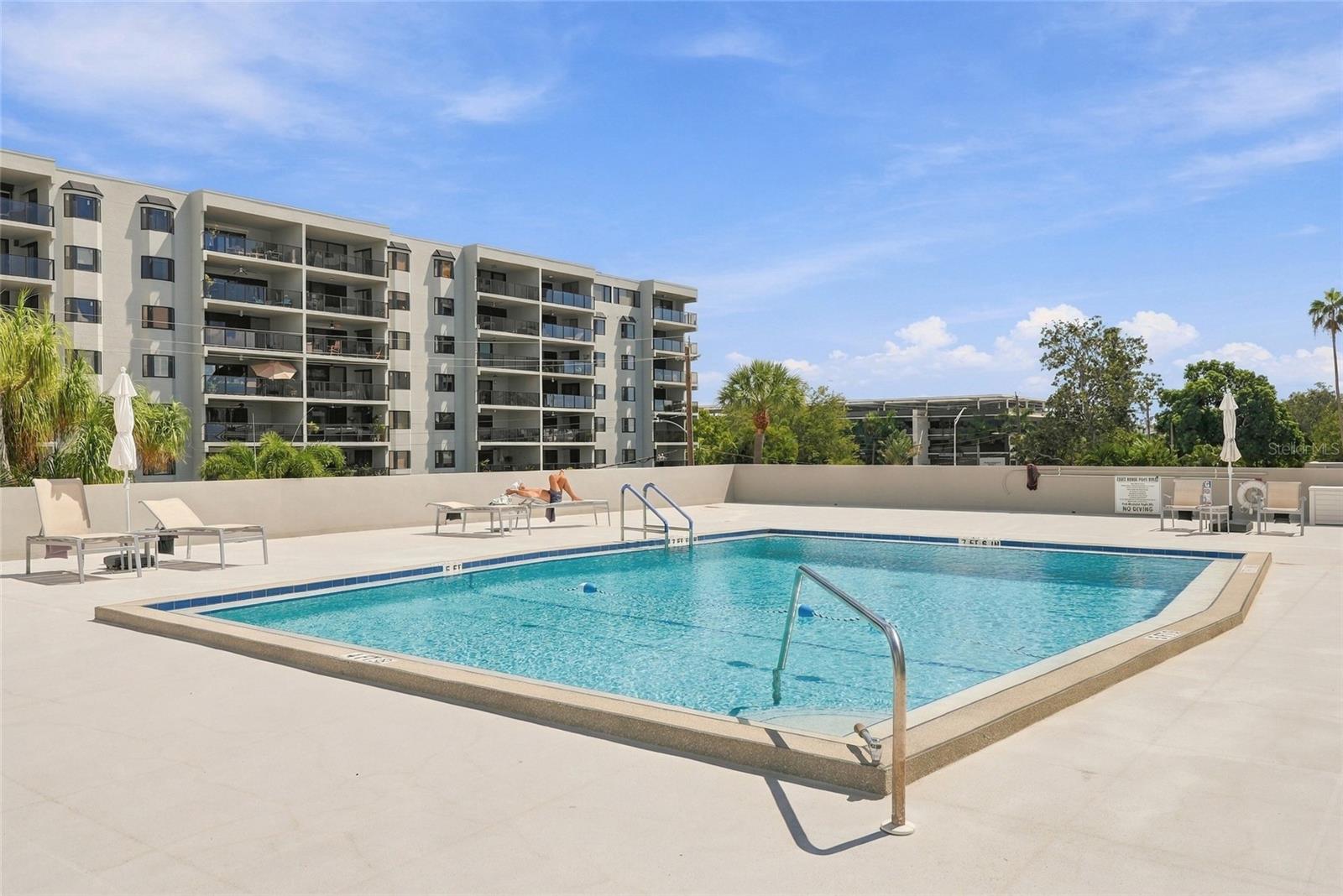 707 S Gulfstream Ave #1006 Property Photo 51
