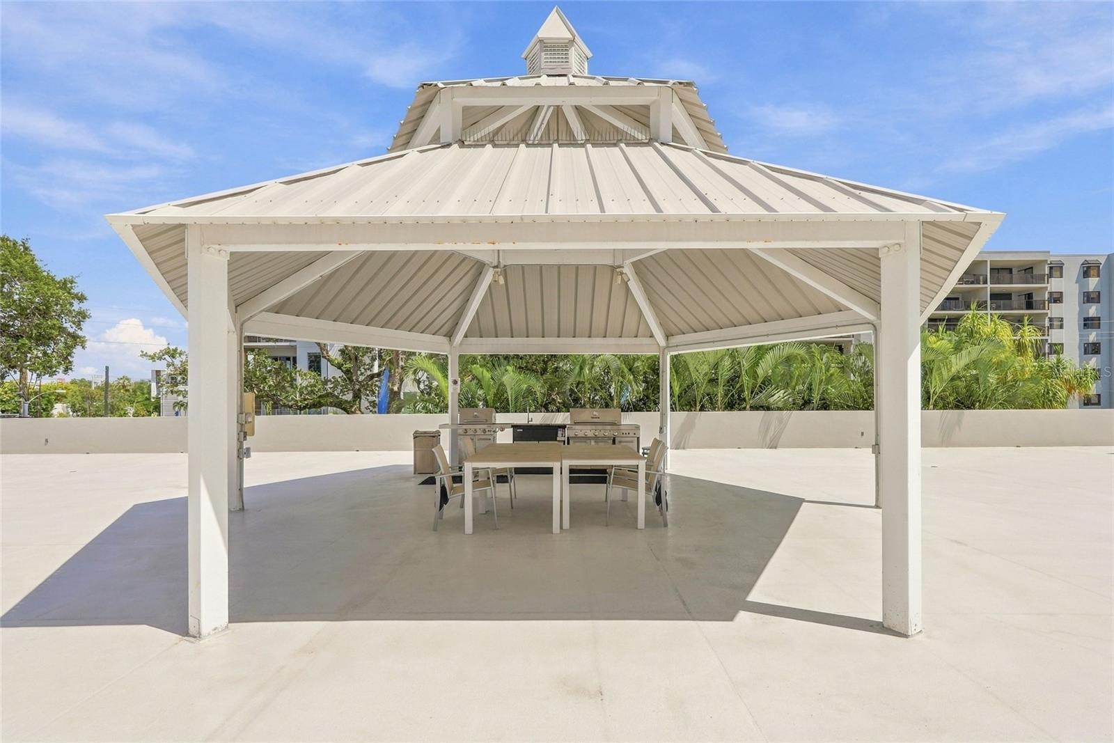 707 S Gulfstream Ave #1006 Property Photo 52