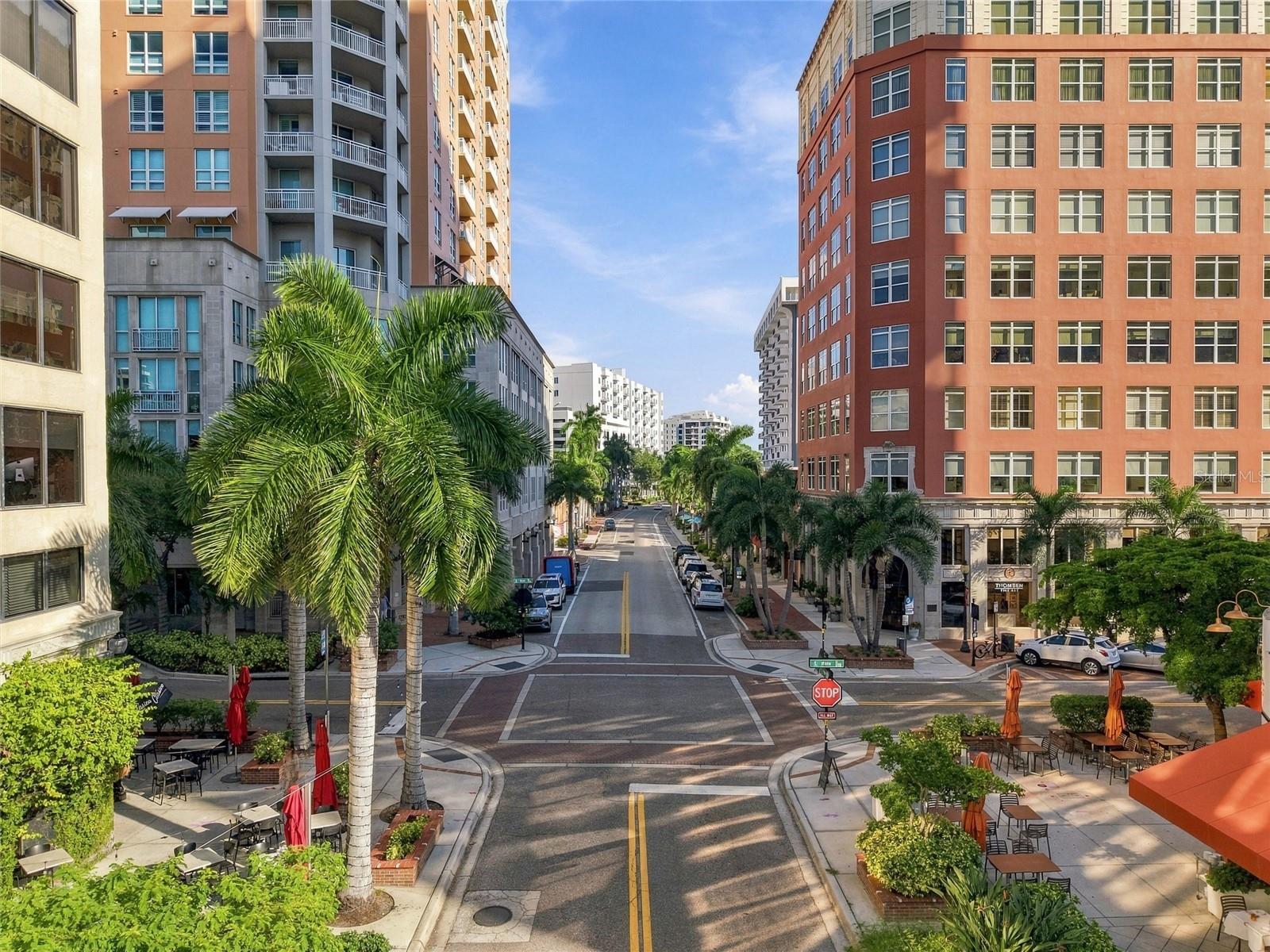 707 S Gulfstream Ave #1006 Property Photo 62