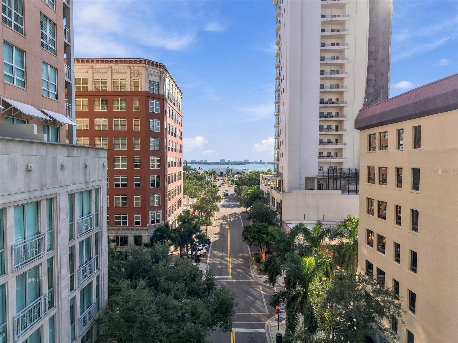 707 S Gulfstream Ave #1006 Property Photo 63