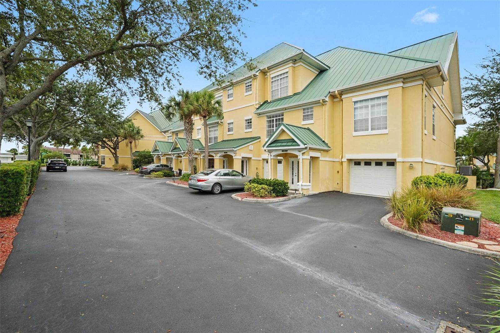 6301 Sunset Bay Cir Property Photo 5