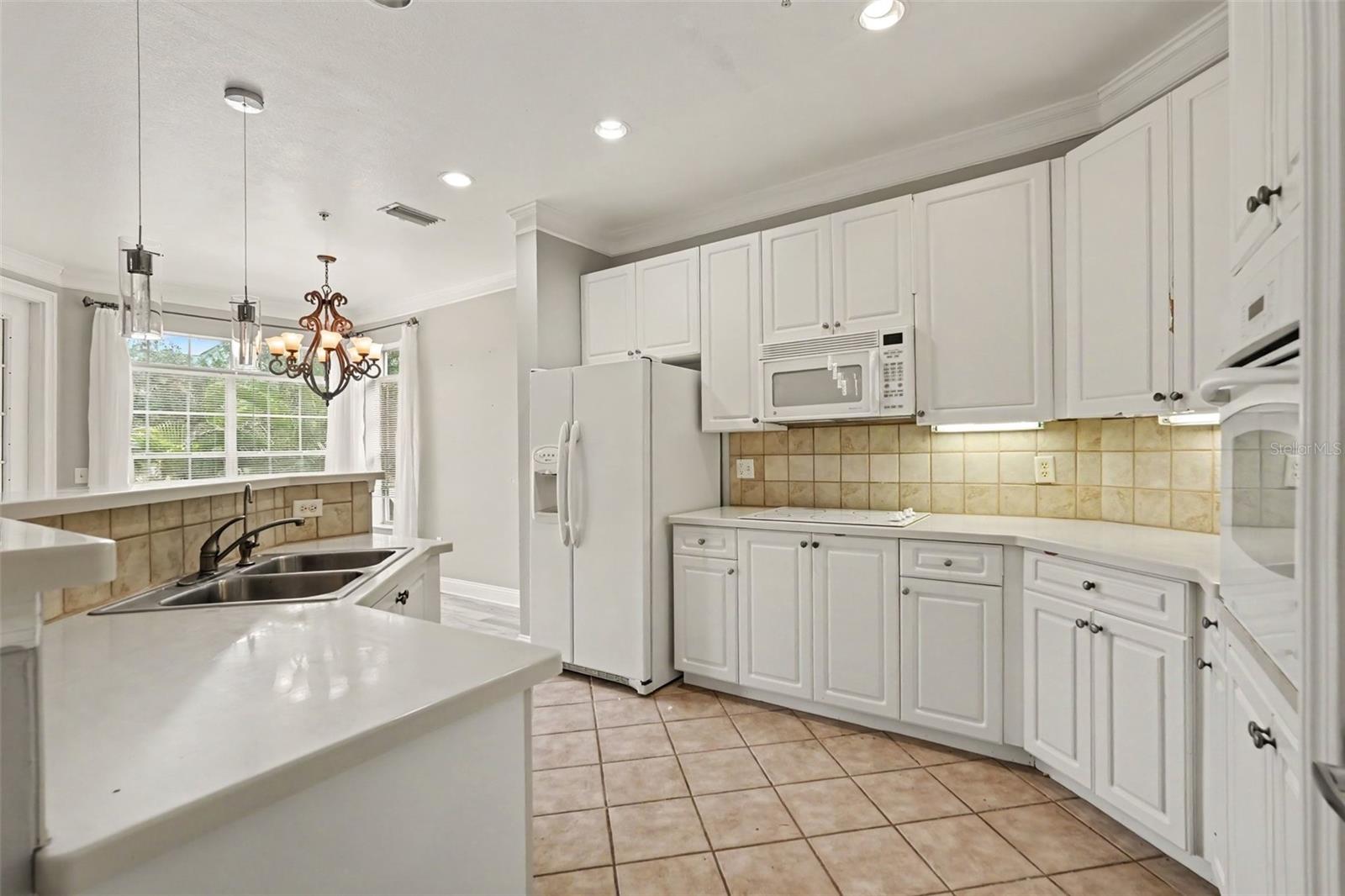 6301 Sunset Bay Cir Property Photo 10