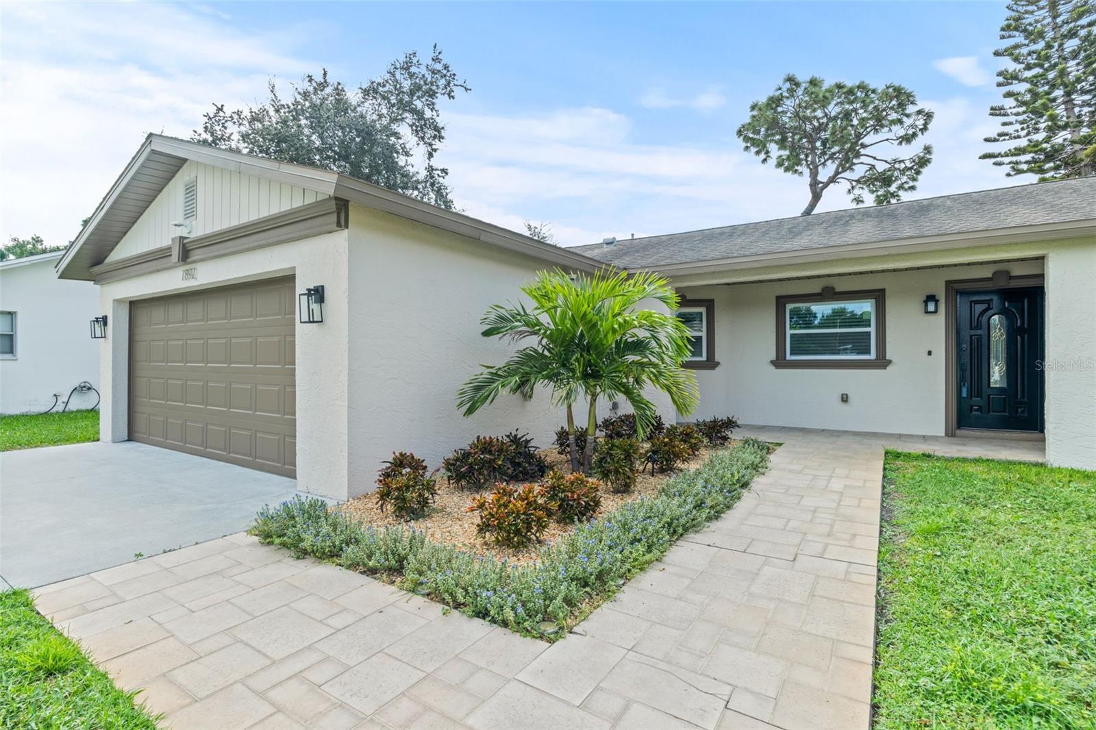7892 Sundown Dr N Property Photo