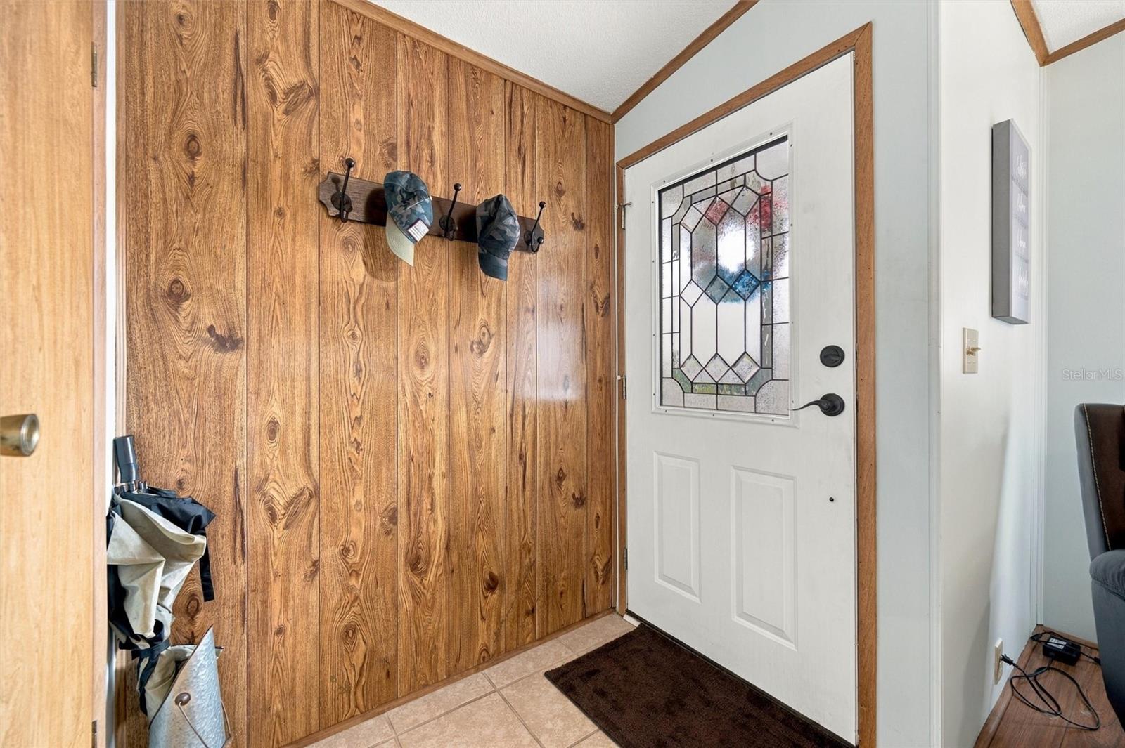 133 S Saint Thomas Cir Property Photo 7