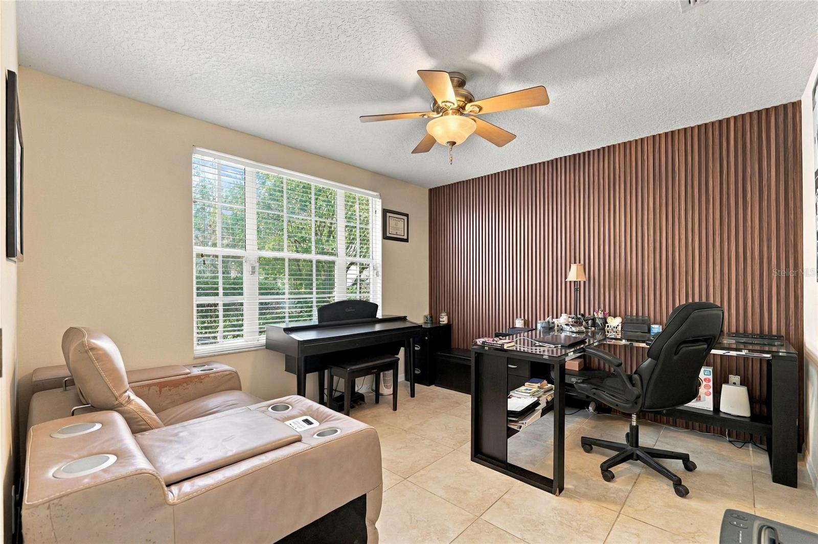 17704 Nathans Dr Property Photo 4