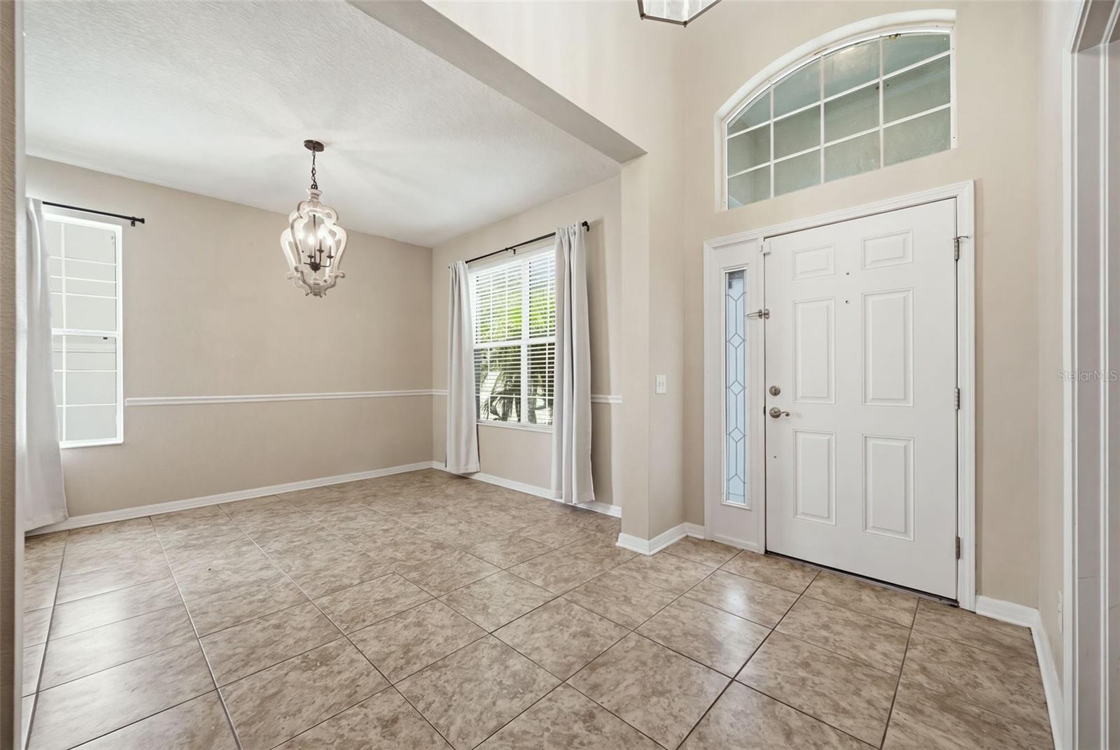 7207 Forest Mere Dr Property Photo 4