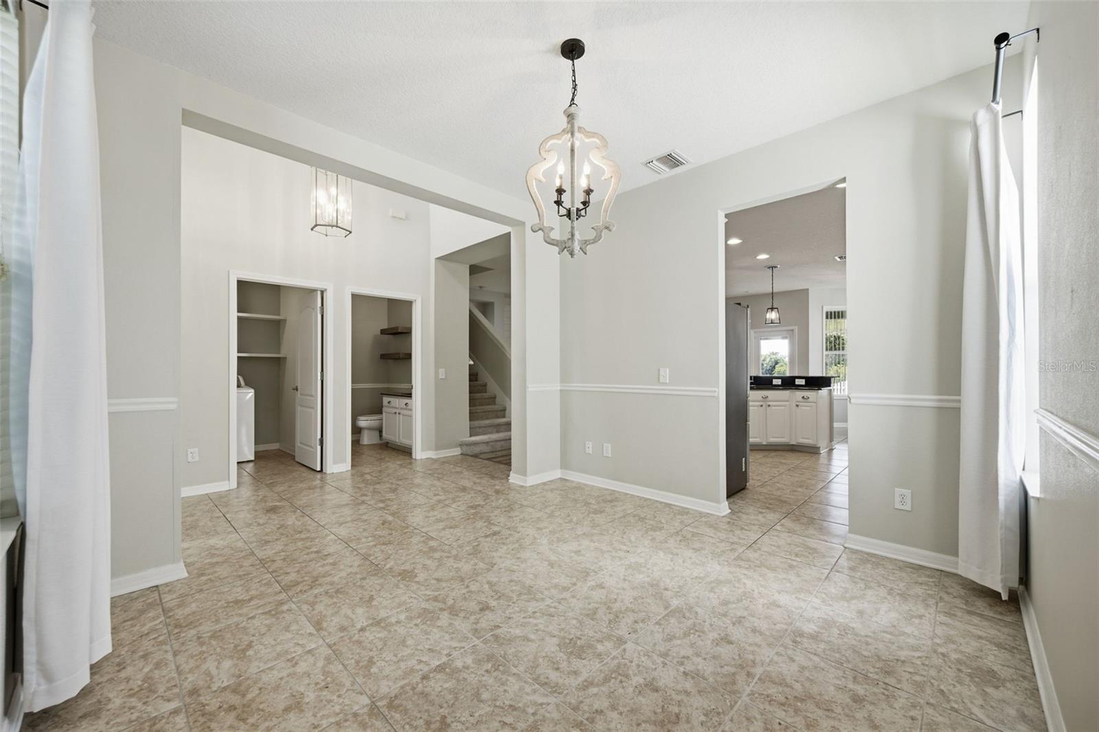 7207 Forest Mere Dr Property Photo 6