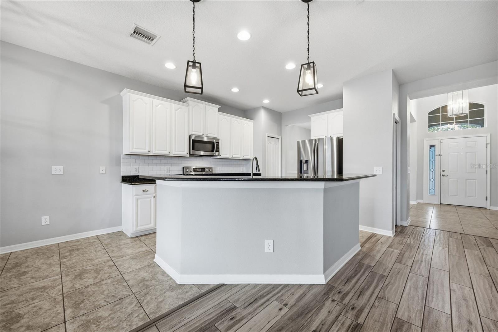 7207 Forest Mere Dr Property Photo 15