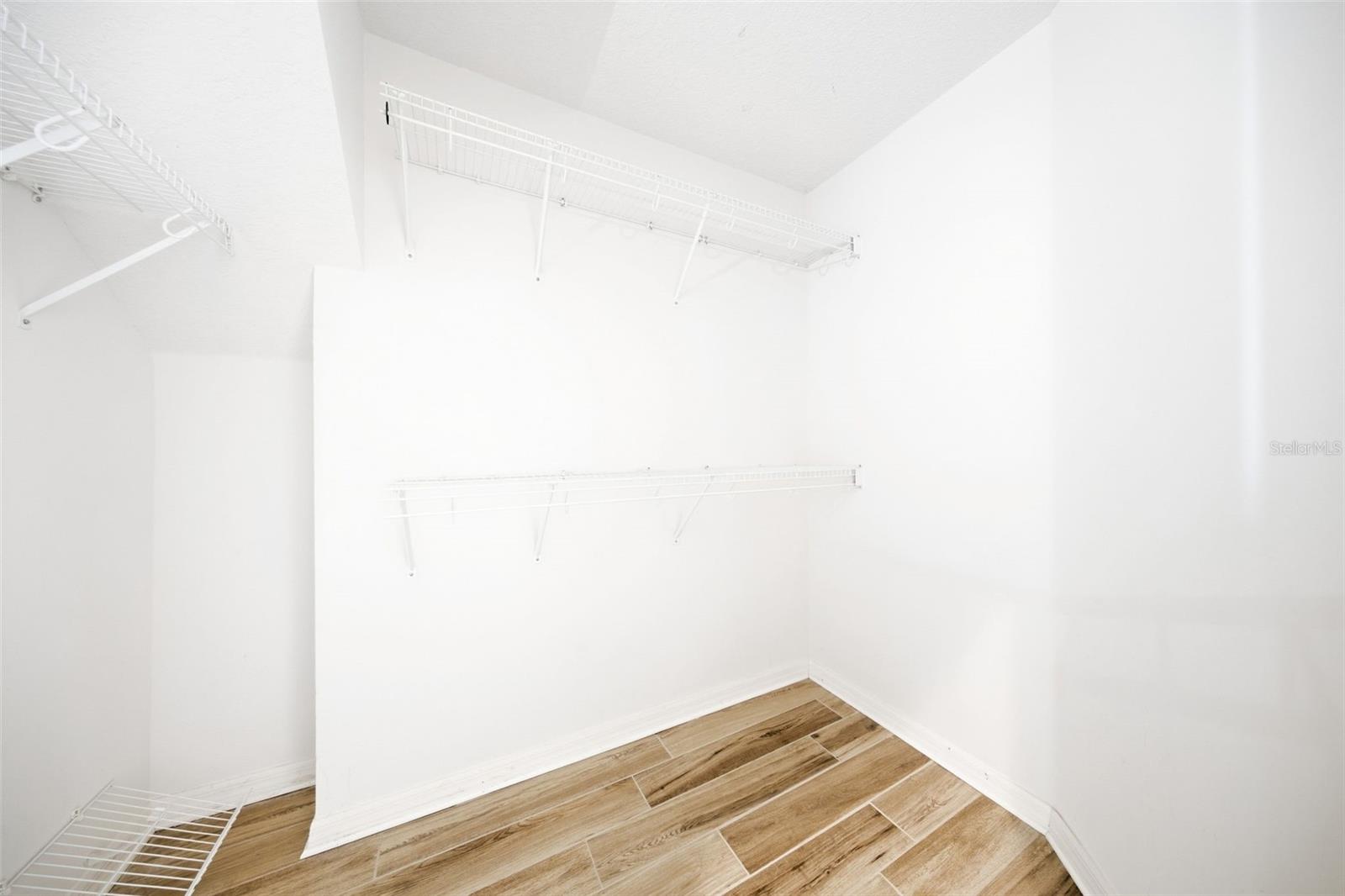7207 Forest Mere Dr Property Photo 20