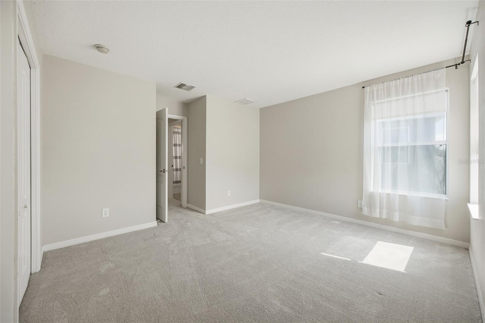 7207 Forest Mere Dr Property Photo 27