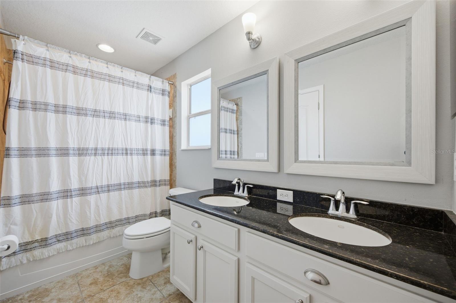 7207 Forest Mere Dr Property Photo 31