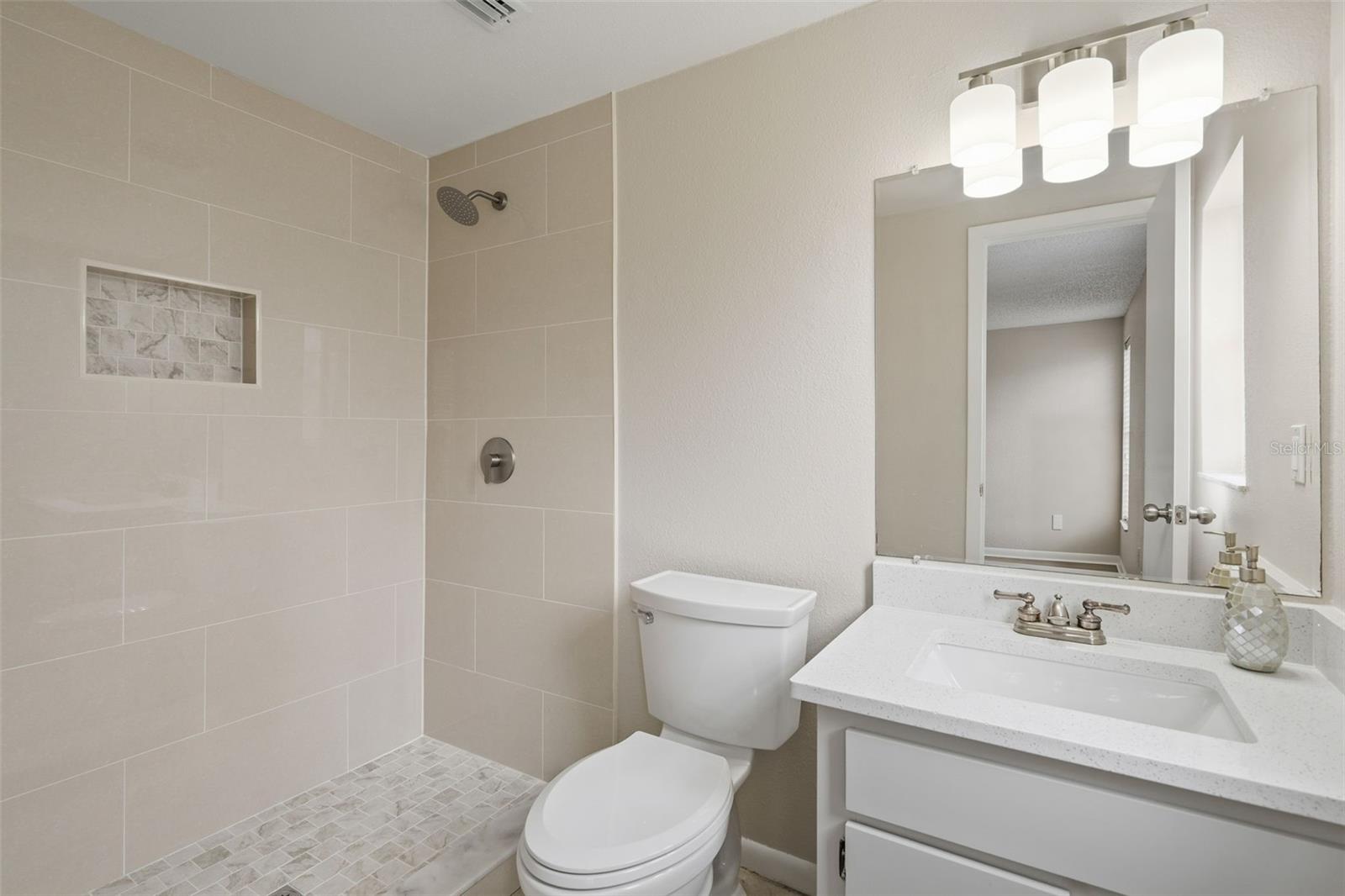 1417 Foggy Ridge Pkwy Property Photo 11