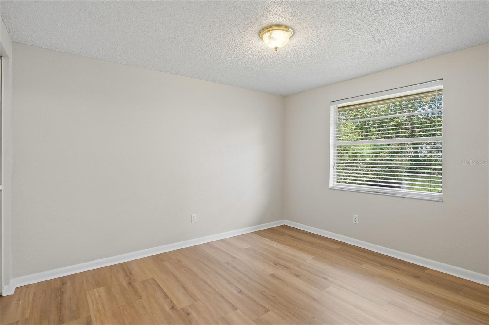 1417 Foggy Ridge Pkwy Property Photo 13