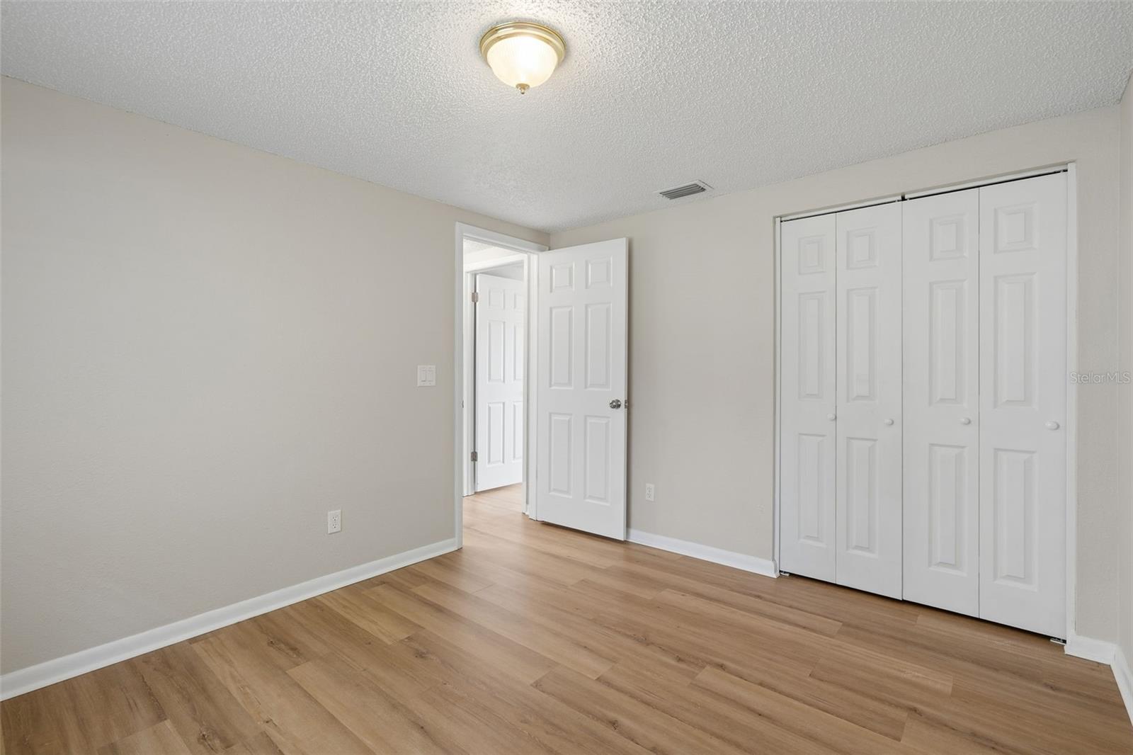 1417 Foggy Ridge Pkwy Property Photo 14