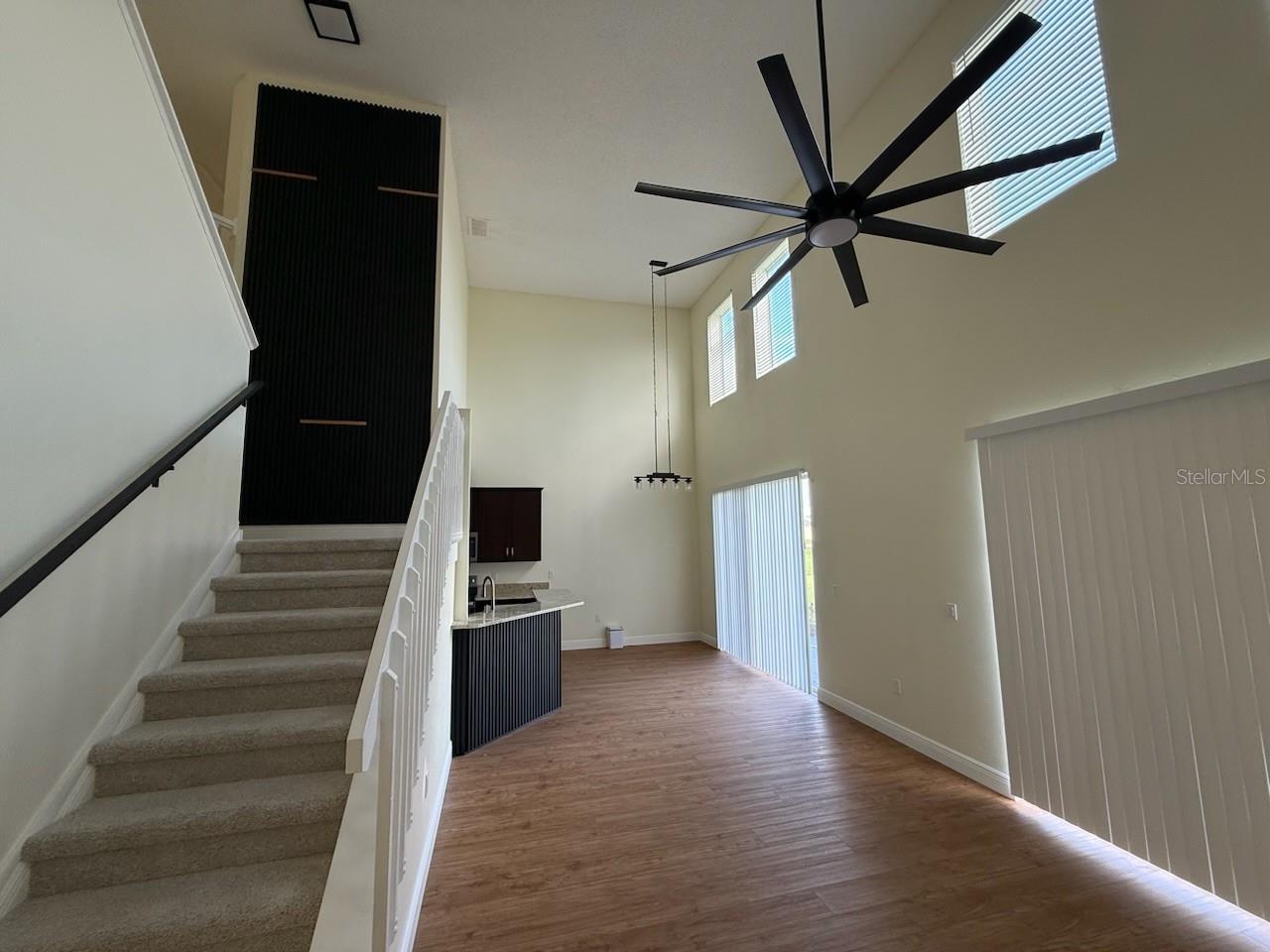 161 Cimarron Ln Property Photo 9
