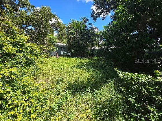 324 Golden Sands Dr Property Photo 17