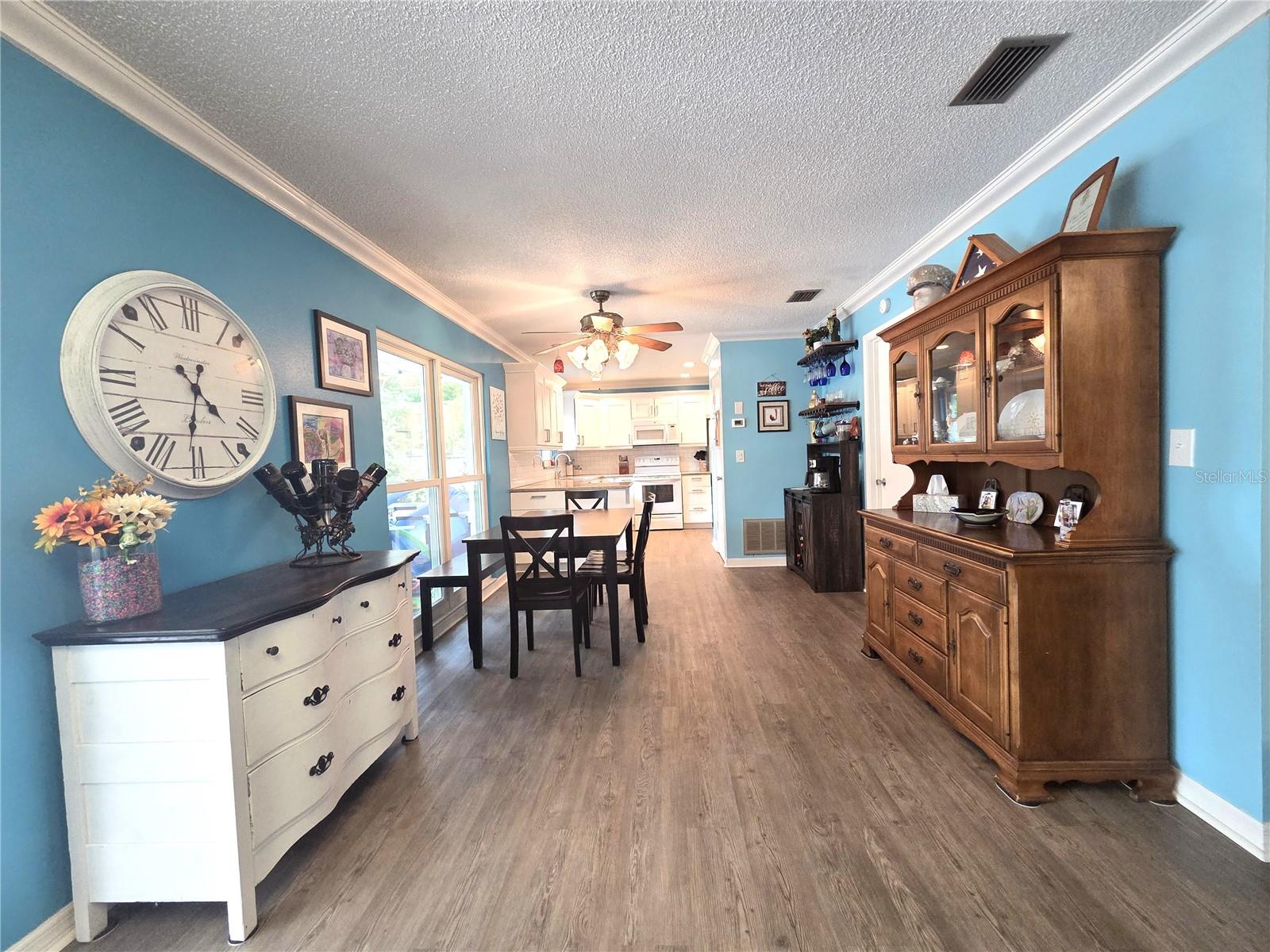 4059 Ligonier Rd Property Photo 5