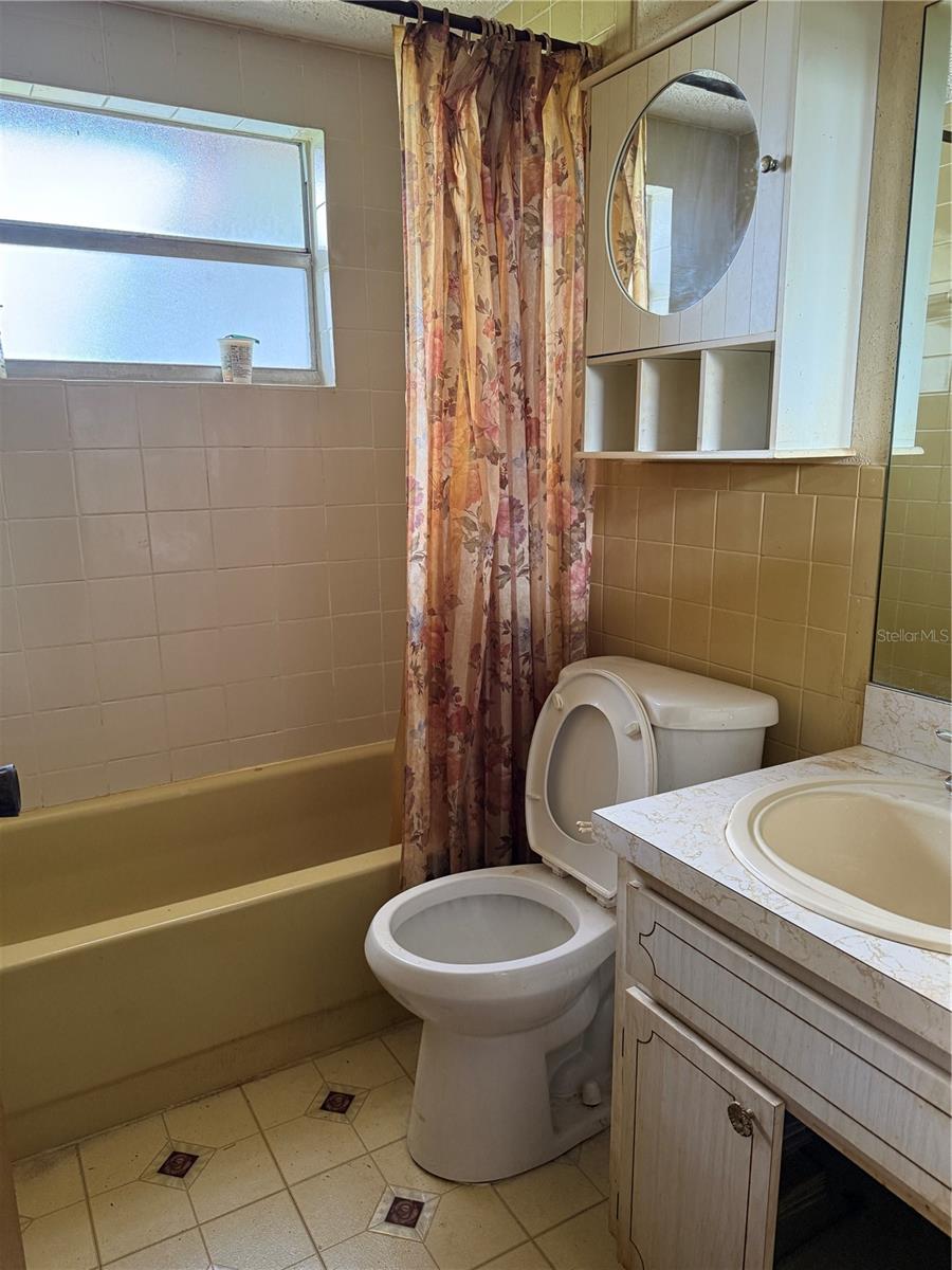 4847 5th St Property Photo 15