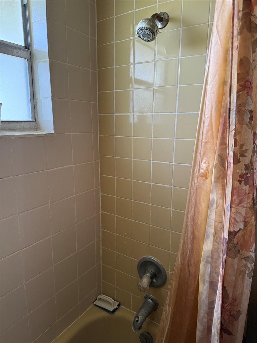 4847 5th St Property Photo 16