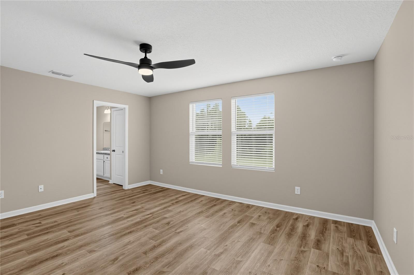 1033 Cades Cove Way Property Photo 19