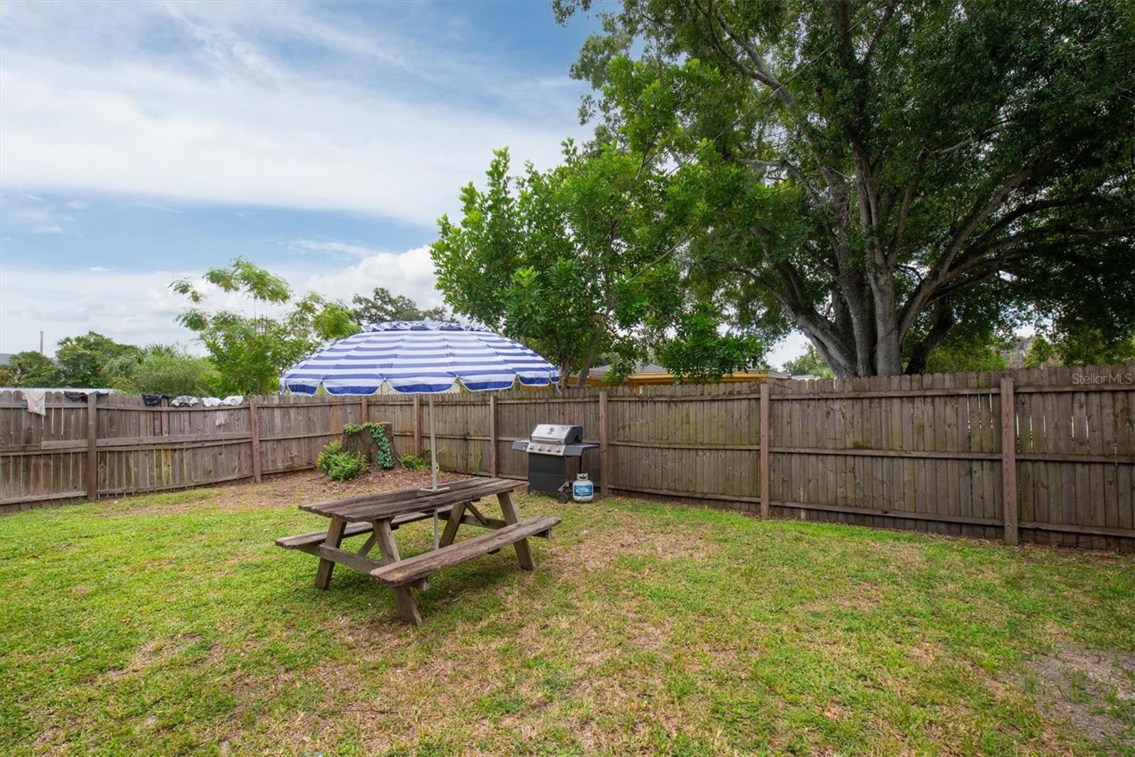 1930 29th St Property Photo 25