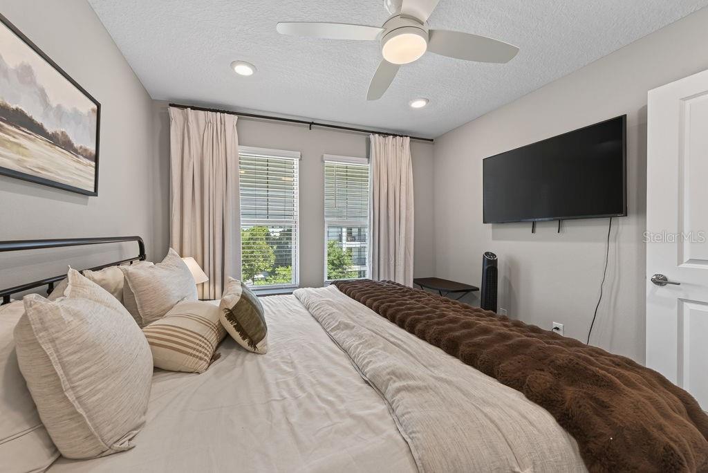 5351 Bridge St #69 Property Photo 32