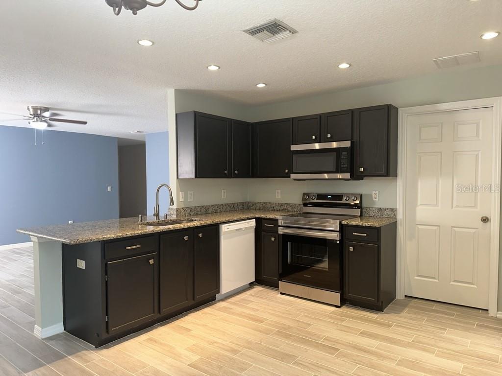 13646 Tramore Dr Property Photo 6