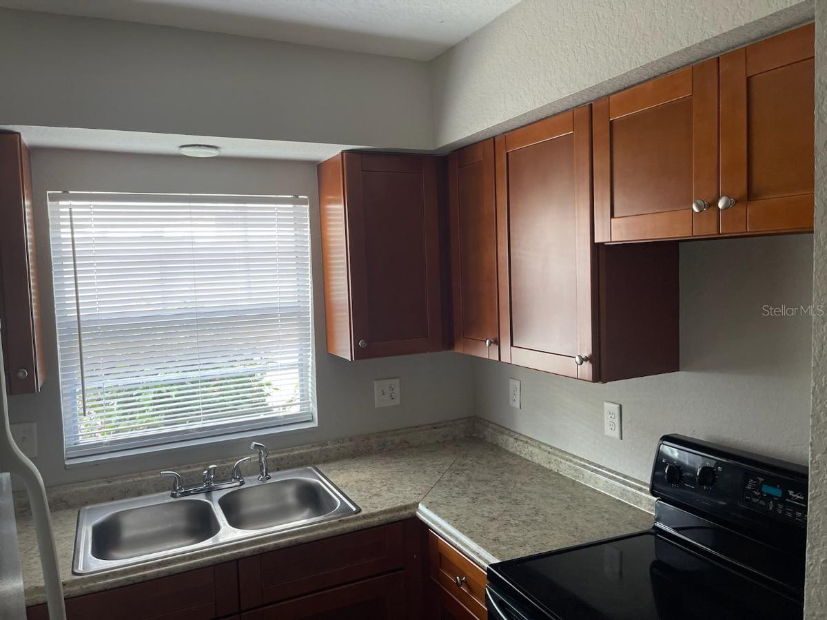 9027 Westchester Cir #a Property Photo 2