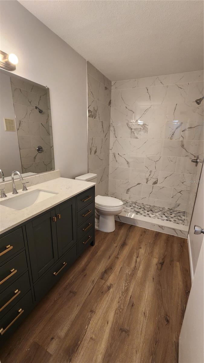 2229 Americus Blvd W #7 Property Photo 6