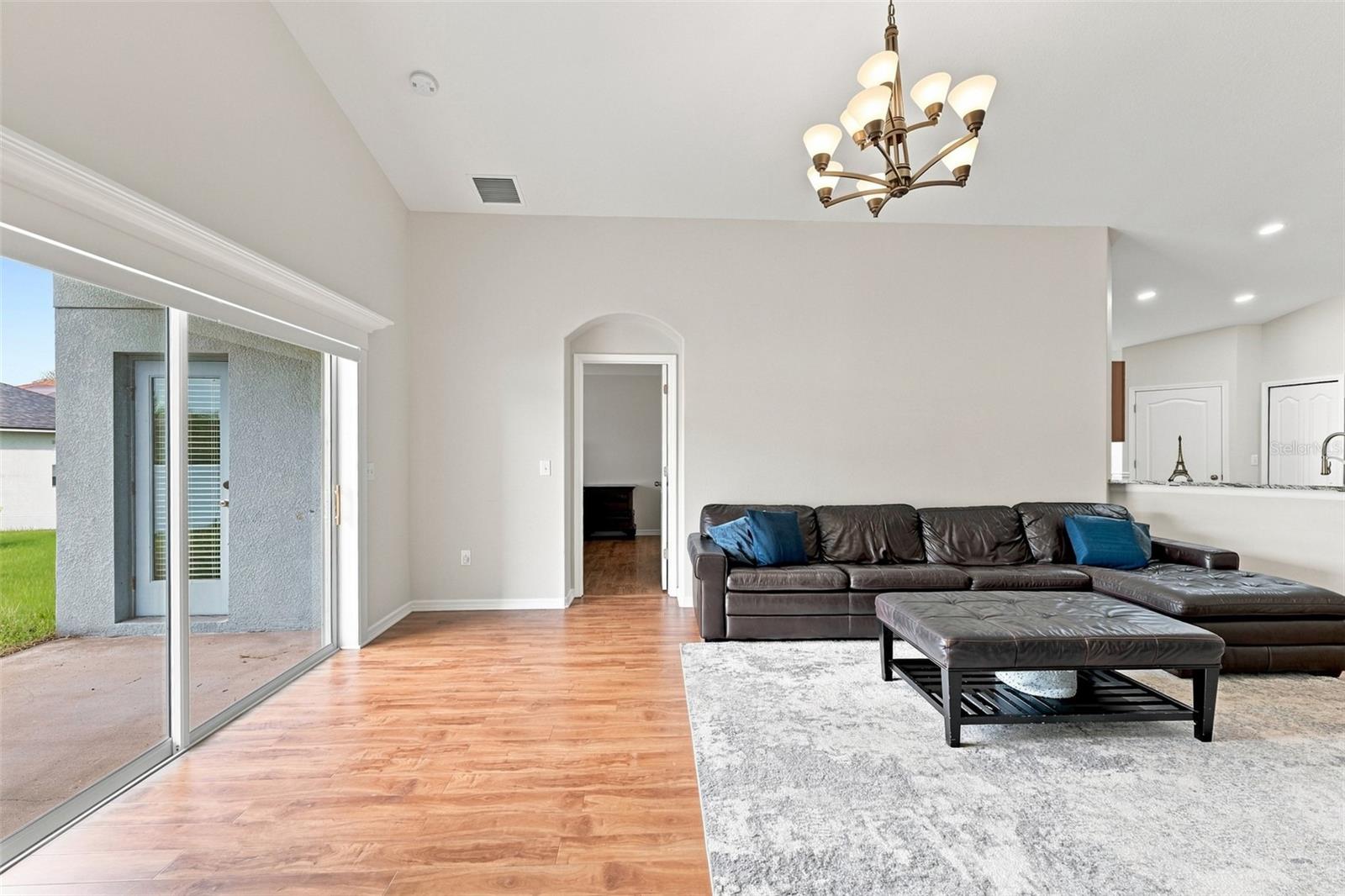 10612 Shady Branch Dr Property Photo 6