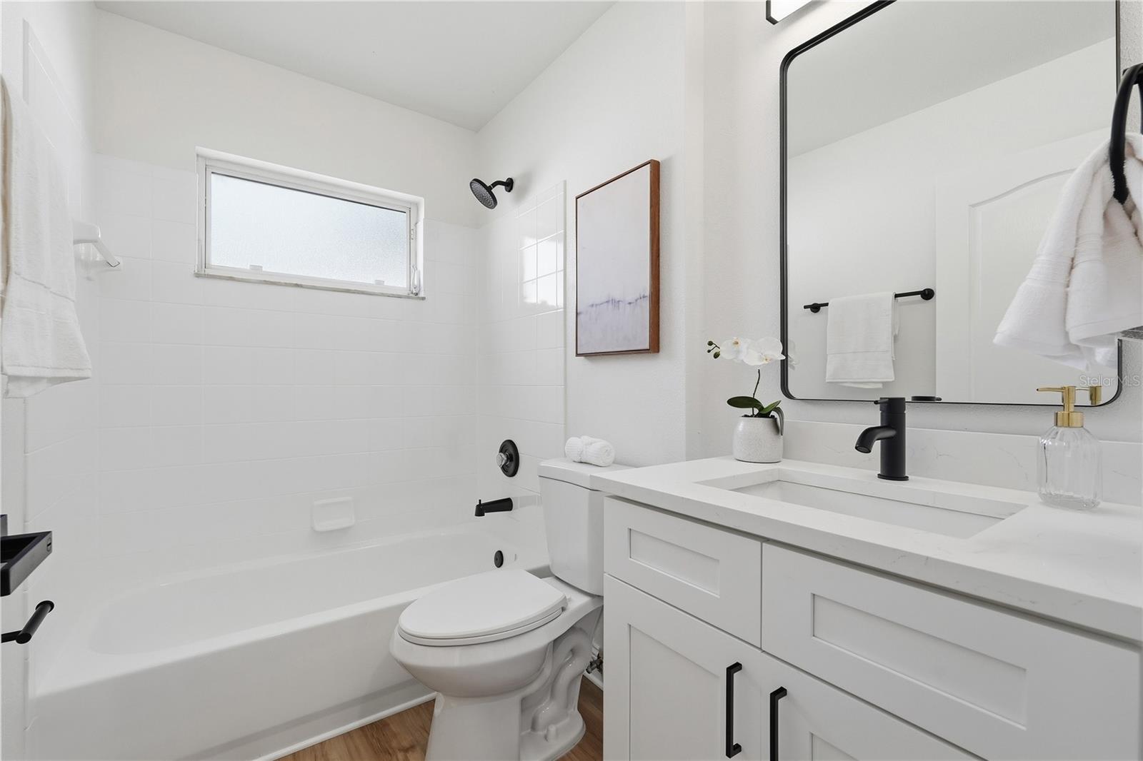 22536 Laureldale Dr Property Photo 19