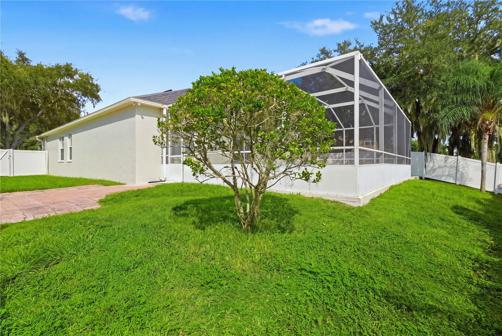 22536 Laureldale Dr Property Photo 30