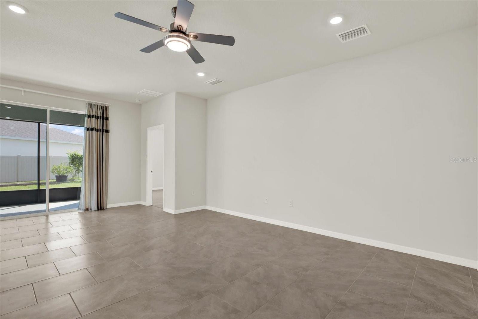 10966 Delta Huff Ct Property Photo 4