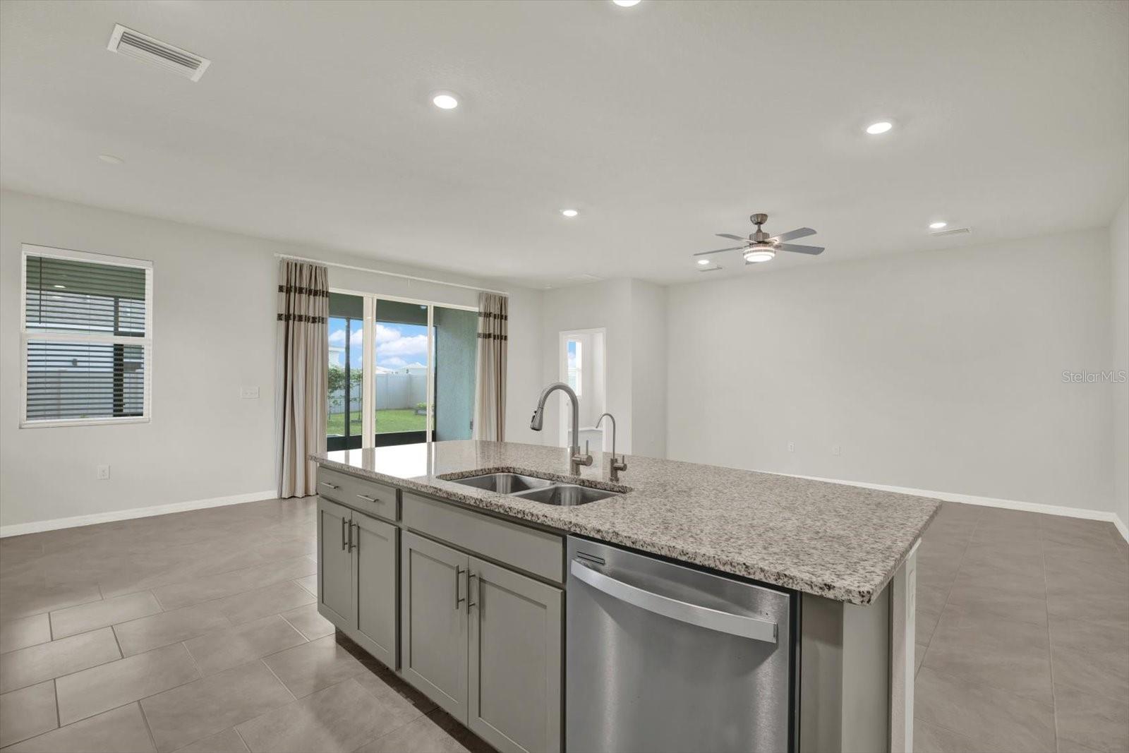 10966 Delta Huff Ct Property Photo 6