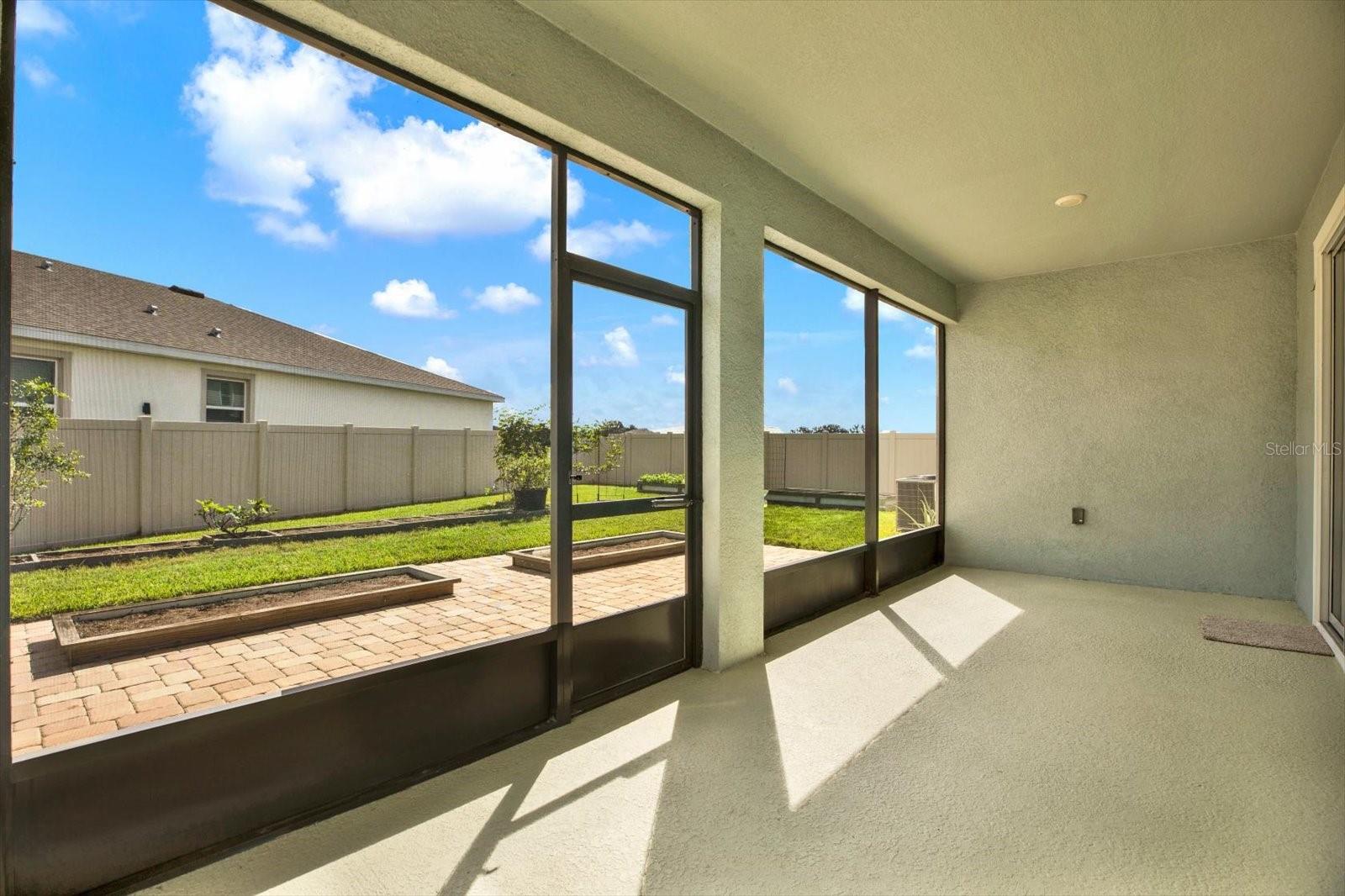 10966 Delta Huff Ct Property Photo 29