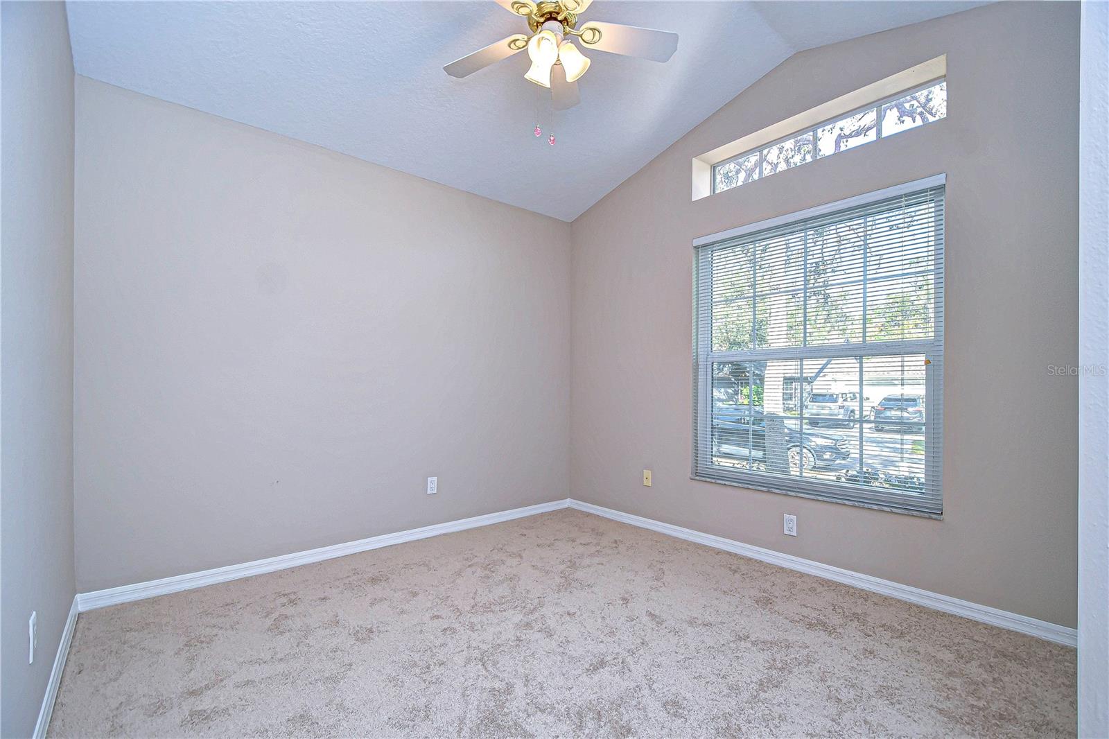 2529 Clareside Dr Property Photo 21