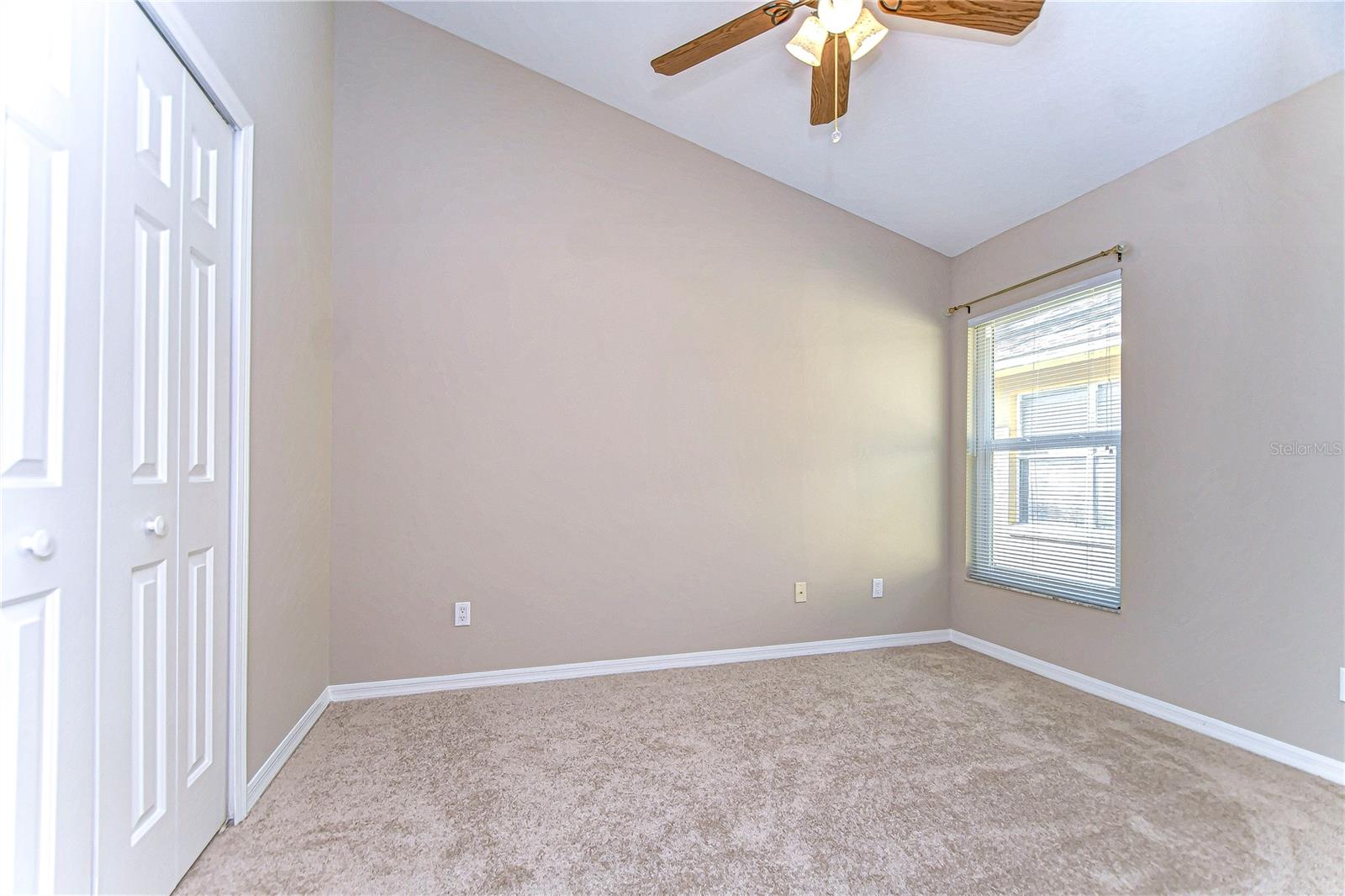 2529 Clareside Dr Property Photo 22